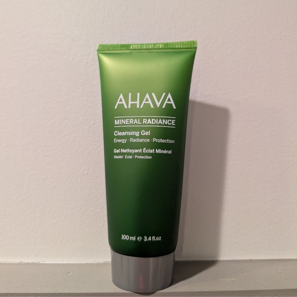 NWOT AHAVA Mineral Radiance Cleansing Gel, 3.4 Fl Oz 100 mL